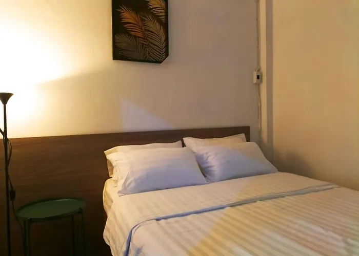 Guest house Oneway Bkk 3*